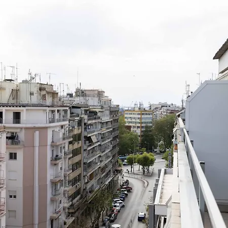 Appartement Sunset Sky Lounge - Chic Penthouse In