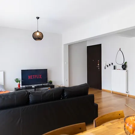 Sunset Sky Lounge - Chic Penthouse In *